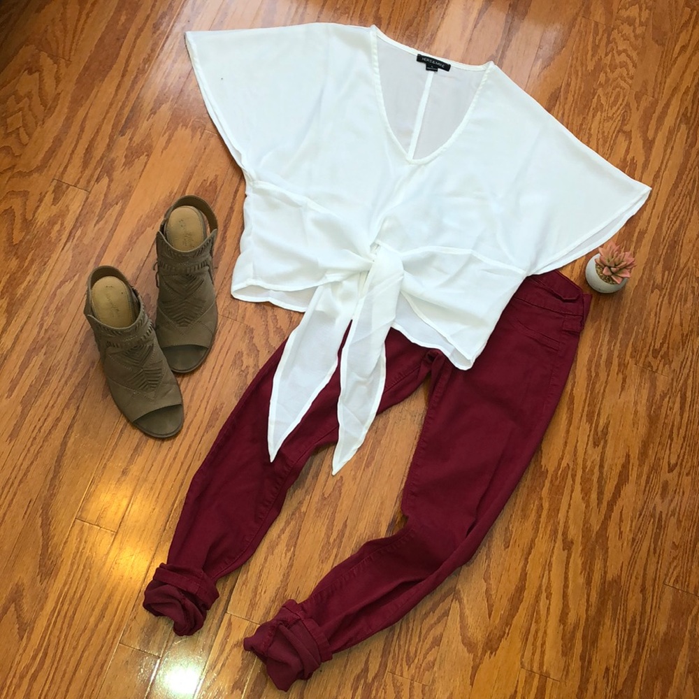 Hers&Mine | White Crop Blouse